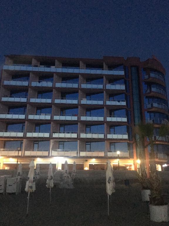 Sunny Bay Beach Hotel Pomorie Esterno foto