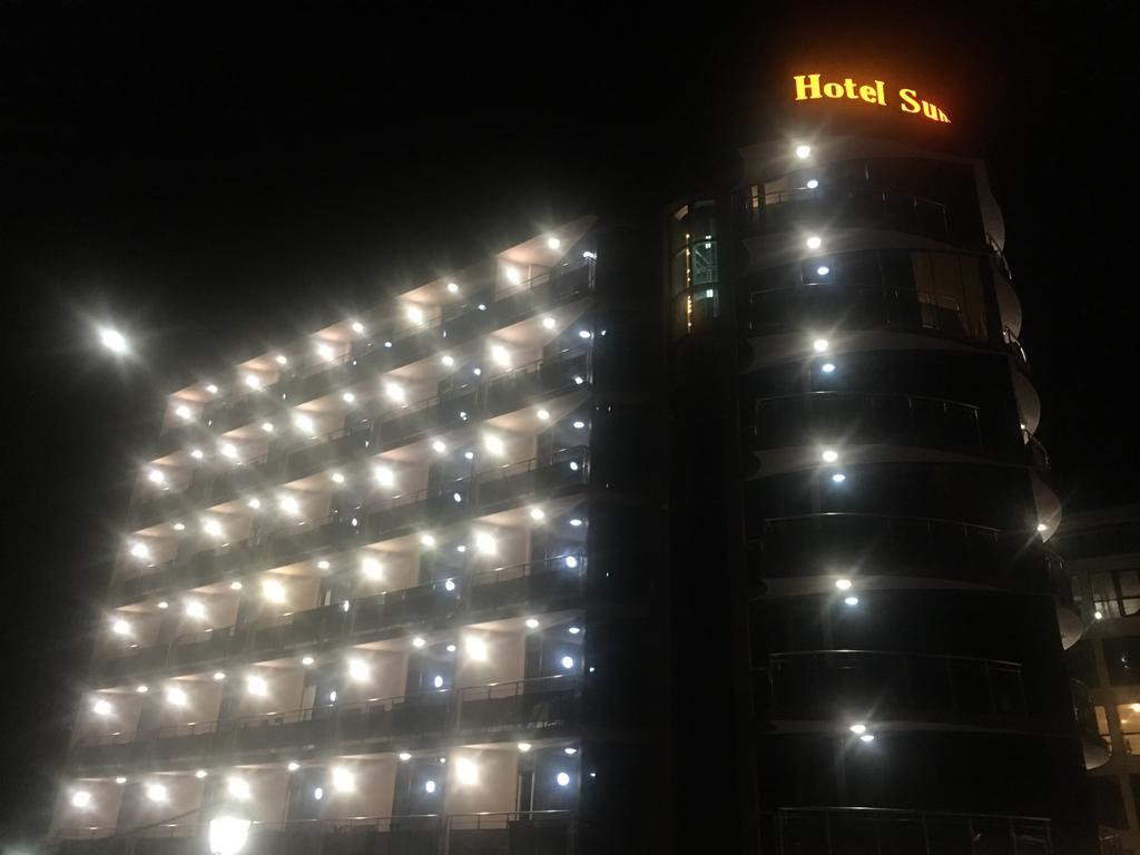 Sunny Bay Beach Hotel Pomorie Esterno foto