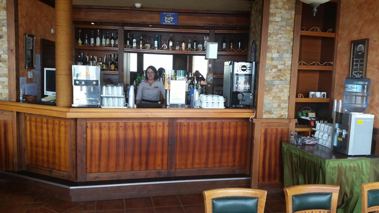 Sunny Bay Beach Hotel Pomorie Esterno foto