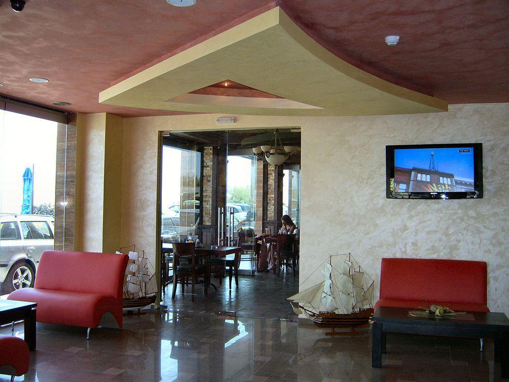 Sunny Bay Beach Hotel Pomorie Esterno foto